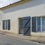 Maison Renovee - Le 36 * Jonzac