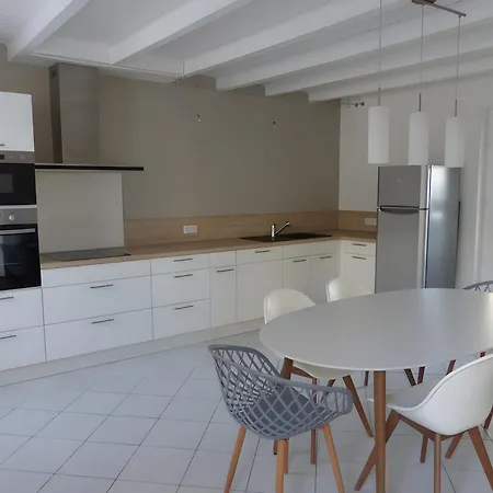 Maison Renovee - Le 36 约泽克