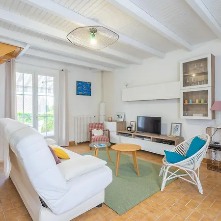 Maison Rénovée - Le 36 * Jonzac